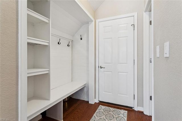 1301 Founders Pointe TRL, Carrollton, VA 23314