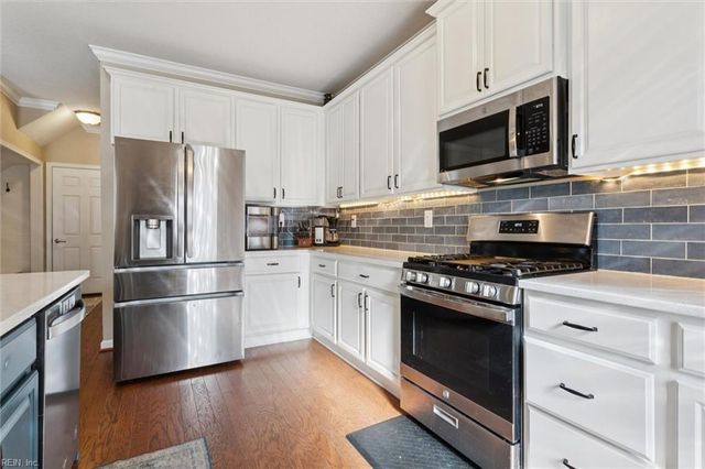 1301 Founders Pointe TRL, Carrollton, VA 23314