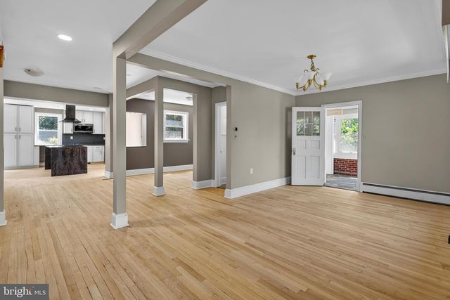 241 EDWARDS FERRY RD NE, Leesburg, VA 20176