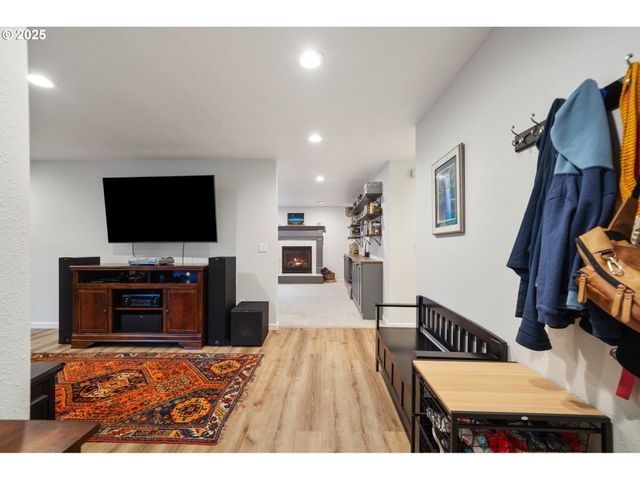 3635 Lachs Ct, Salem, OR 97302