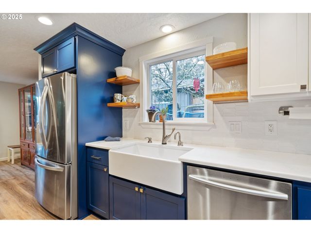 3635 Lachs Ct, Salem, OR 97302