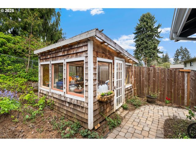 3635 Lachs Ct, Salem, OR 97302