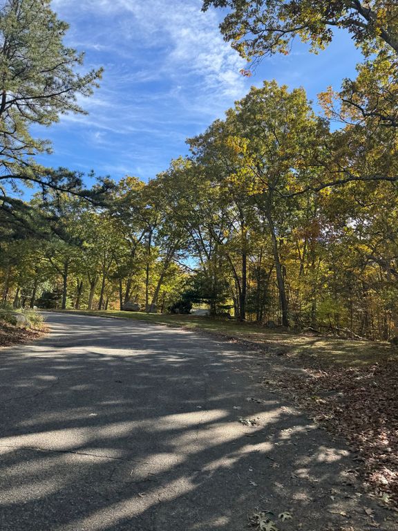 74 Baxter Road, Mansfield, CT 06268