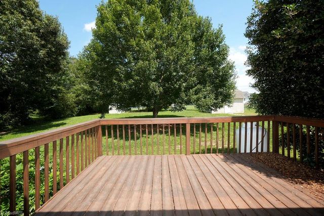 8302 Dorwood Drive, Browns Summit, NC 27214
