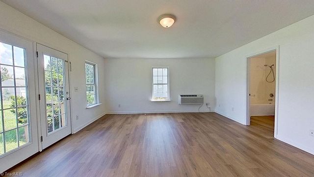 8302 Dorwood Drive, Browns Summit, NC 27214