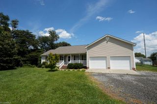 8302 Dorwood Drive, Browns Summit, NC 27214