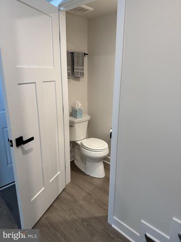 100 ARCADIA WAY, Exton, PA 19341