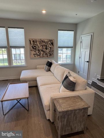 100 ARCADIA WAY, Exton, PA 19341