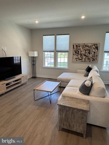 100 ARCADIA WAY, Exton, PA 19341