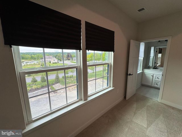 100 ARCADIA WAY, Exton, PA 19341