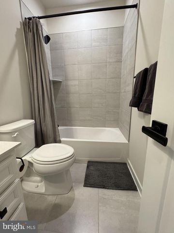 100 ARCADIA WAY, Exton, PA 19341
