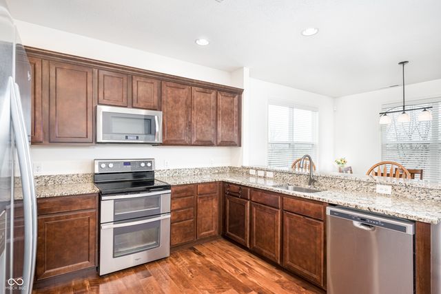 4036 Poplar Drive, Whitestown, IN 46075