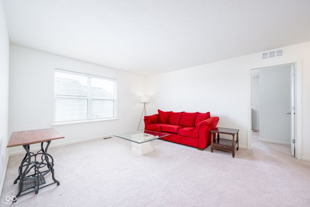 4036 Poplar Drive, Whitestown, IN 46075