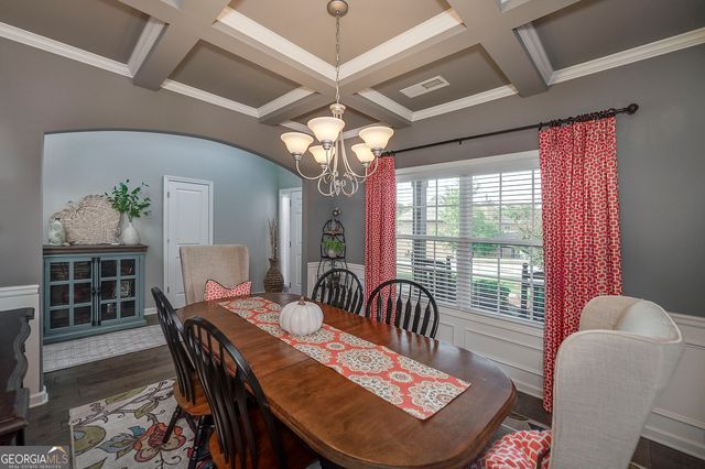 91 Pacific Avenue, Sharpsburg, GA 30277