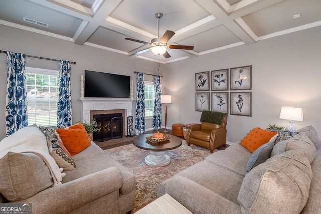 91 Pacific Avenue, Sharpsburg, GA 30277