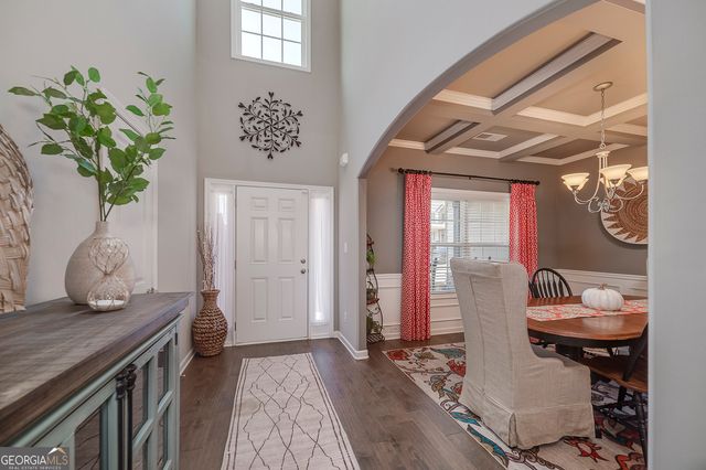 91 Pacific Avenue, Sharpsburg, GA 30277