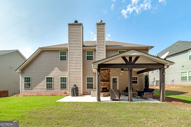 91 Pacific Avenue, Sharpsburg, GA 30277