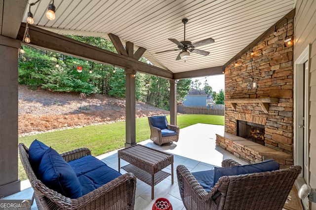 91 Pacific Avenue, Sharpsburg, GA 30277