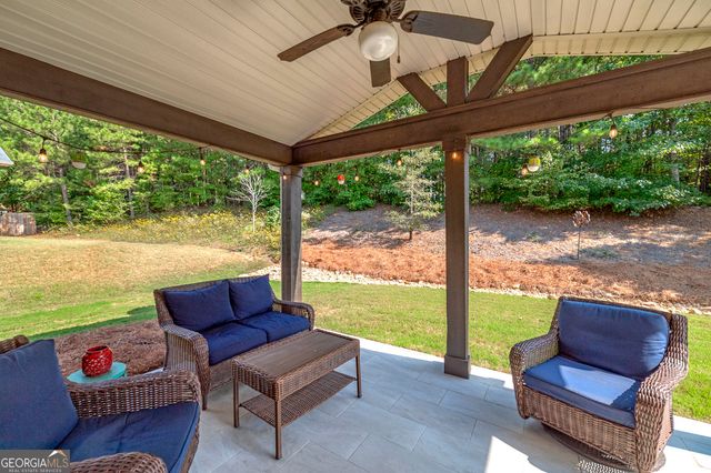 91 Pacific Avenue, Sharpsburg, GA 30277