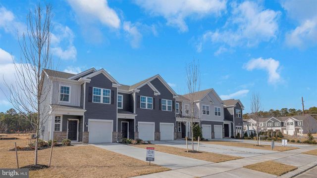 101 COROLLA DRIVE, Egg Harbor Township, NJ 08234