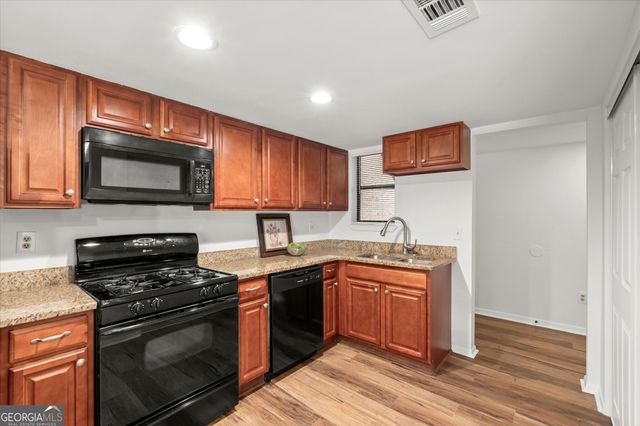 2192 Palmyra Drive SE, Marietta, GA 30062