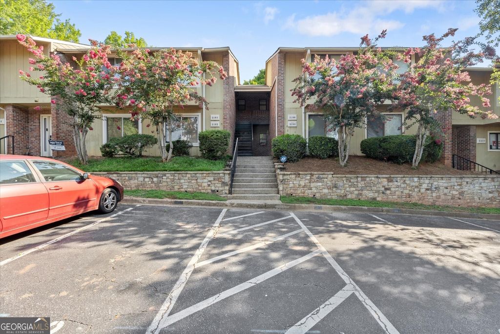 2192 Palmyra Drive SE, Marietta, GA 30062