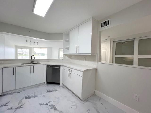 7712 Granville Dr 107, Tamarac, FL 33321