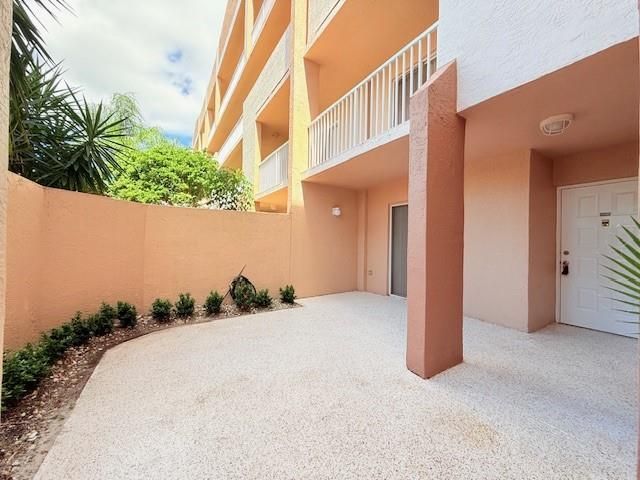 7712 Granville Dr 107, Tamarac, FL 33321