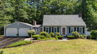 5 Aaron Way, Litchfield, NH 03052