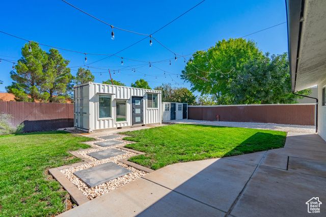 1135 E REDWOOD TREE ST, St. George, UT 84790