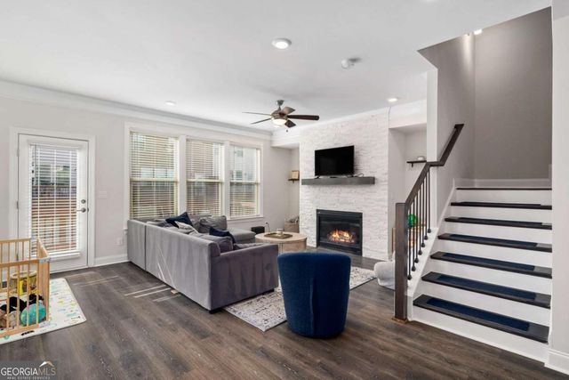 8008 Park Avenue, Roswell, GA 30076