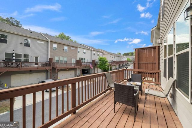 8008 Park Avenue, Roswell, GA 30076