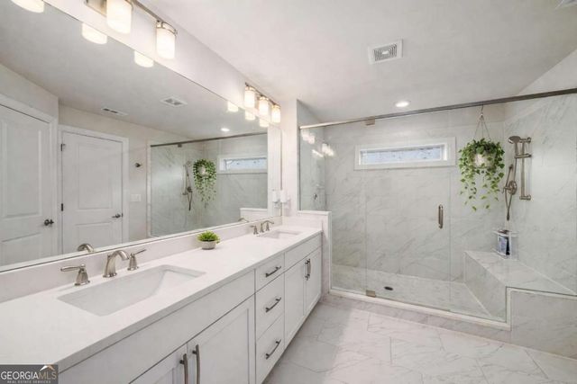 8008 Park Avenue, Roswell, GA 30076