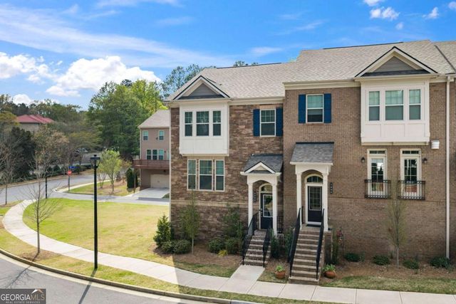8008 Park Avenue, Roswell, GA 30076