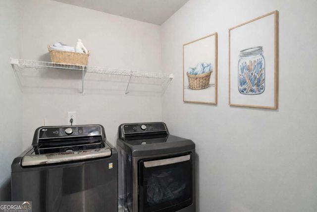 8008 Park Avenue, Roswell, GA 30076