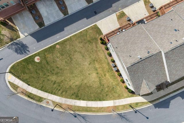 8008 Park Avenue, Roswell, GA 30076