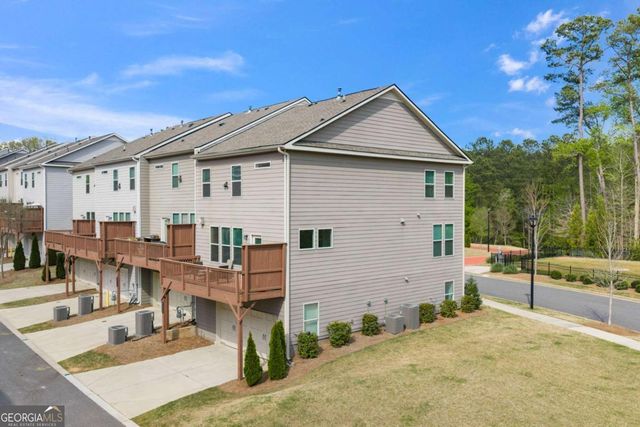 8008 Park Avenue, Roswell, GA 30076