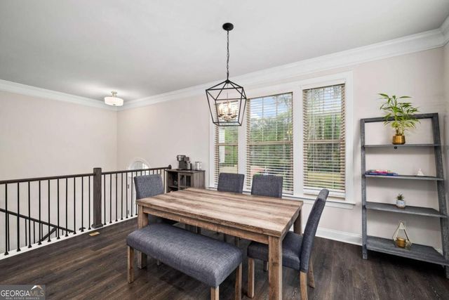 8008 Park Avenue, Roswell, GA 30076