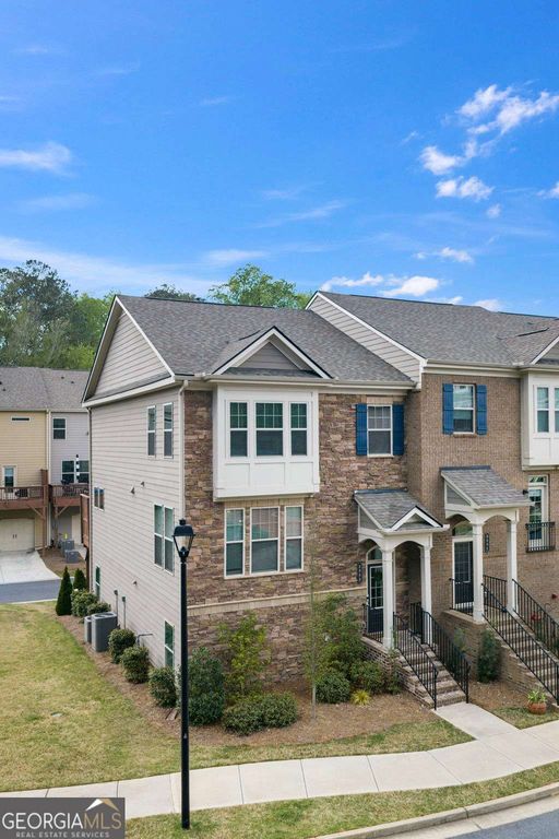 8008 Park Avenue, Roswell, GA 30076