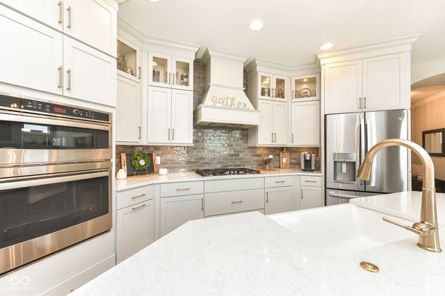 2439 Collins Drive, Westfield, IN 46074