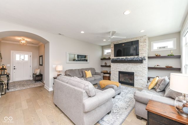 2439 Collins Drive, Westfield, IN 46074