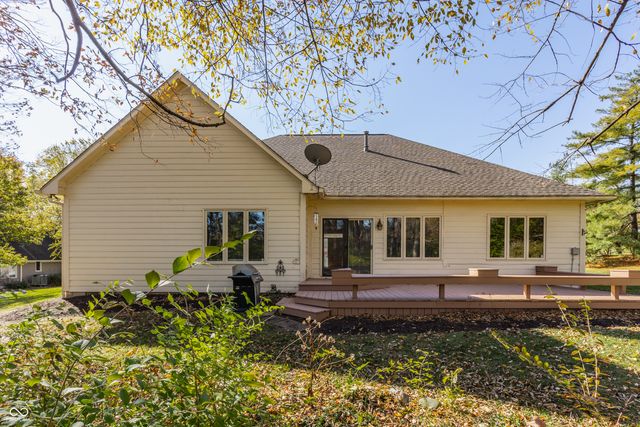 8102 Woodcreek Drive, Indianapolis, IN 46256