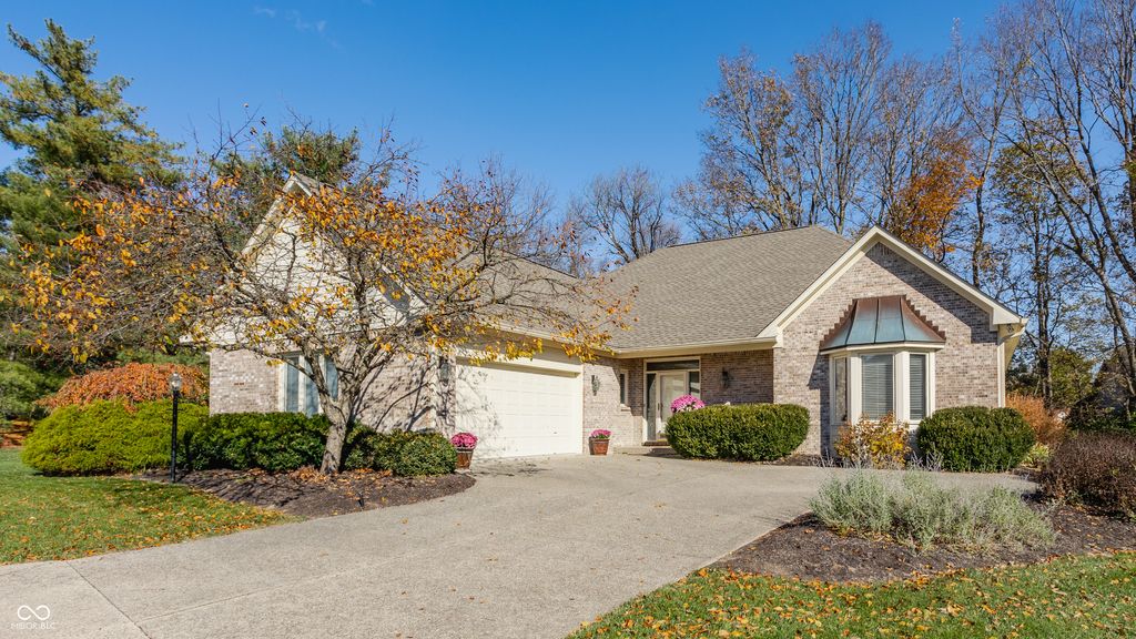 8102 Woodcreek Drive, Indianapolis, IN 46256