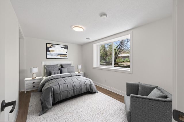 3125 Winnetka Avenue N, Crystal, MN 55427