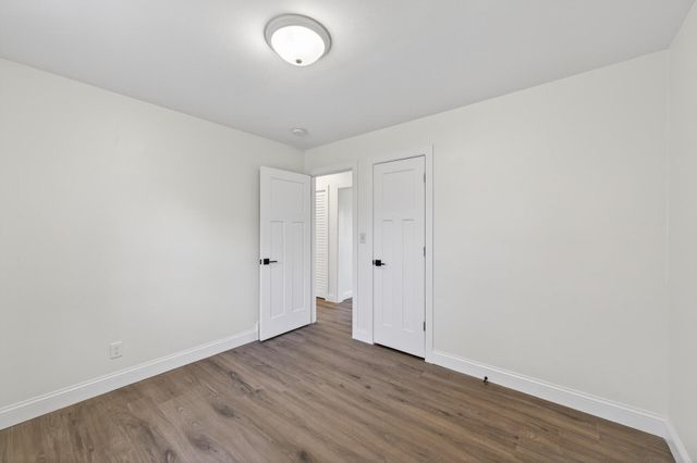 3125 Winnetka Avenue N, Crystal, MN 55427