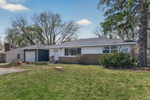 3125 Winnetka Avenue N, Crystal, MN 55427