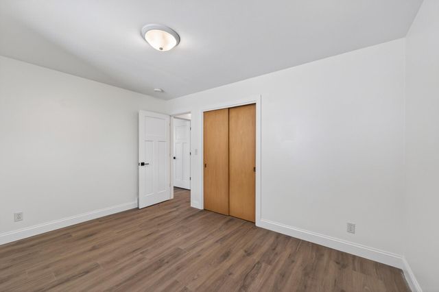 3125 Winnetka Avenue N, Crystal, MN 55427