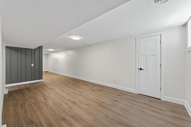 3125 Winnetka Avenue N, Crystal, MN 55427