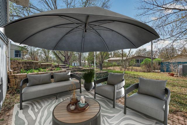 3125 Winnetka Avenue N, Crystal, MN 55427