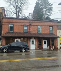 55 W Tennessee Avenue, Mccaysville, GA 30555